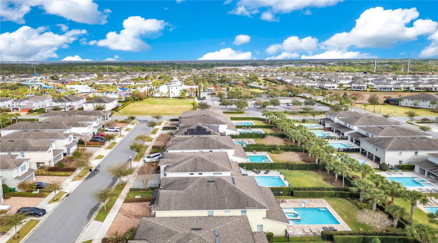 KISSIMMEE, Florida 34747, 8 Bedrooms Bedrooms, ,6 BathroomsBathrooms,Residential,For Sale,BURMA,0,MFRO6388166