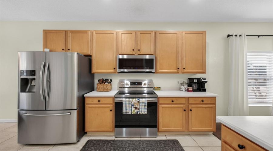 DAVENPORT, Florida 33837, 4 Bedrooms Bedrooms, ,3 BathroomsBathrooms,Residential,For Sale,PRESTON,0,MFRS5145166