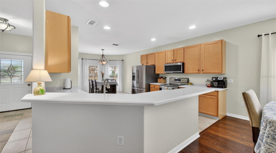 DAVENPORT, Florida 33837, 4 Bedrooms Bedrooms, ,3 BathroomsBathrooms,Residential,For Sale,PRESTON,0,MFRS5145166