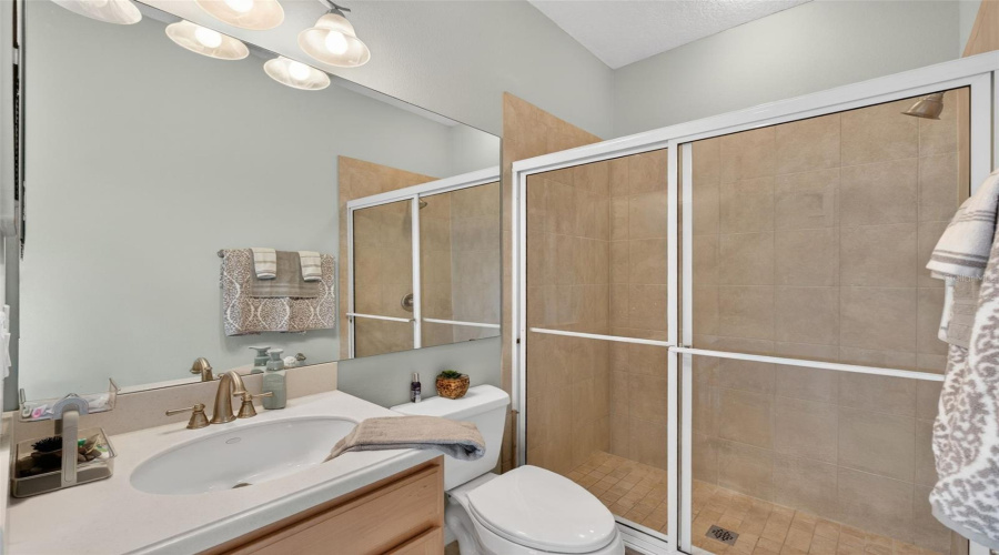 DAVENPORT, Florida 33837, 4 Bedrooms Bedrooms, ,3 BathroomsBathrooms,Residential,For Sale,PRESTON,0,MFRS5145166