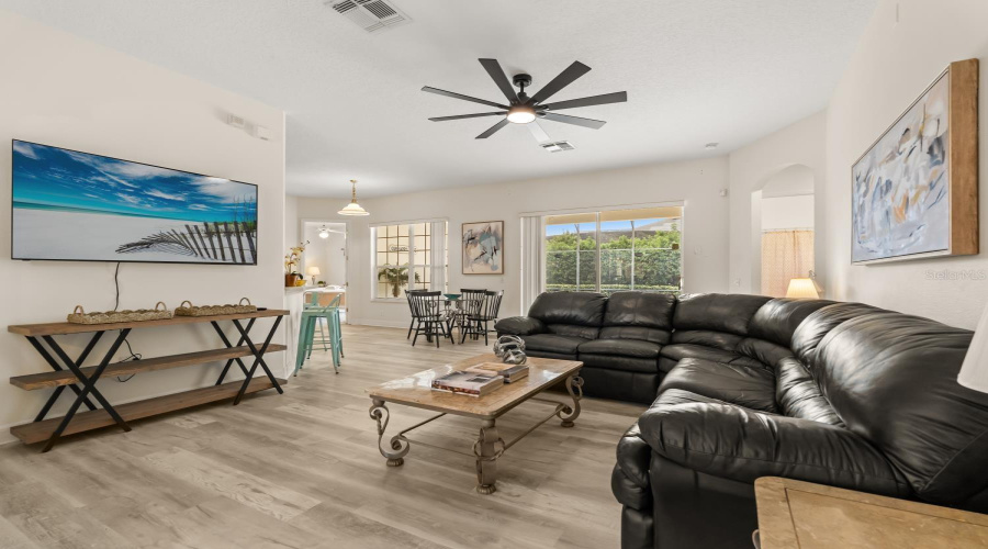 KISSIMMEE, Florida 34747, 4 Bedrooms Bedrooms, ,3 BathroomsBathrooms,Residential,For Sale,EMPERORS ORCHID,0,MFRS5145252