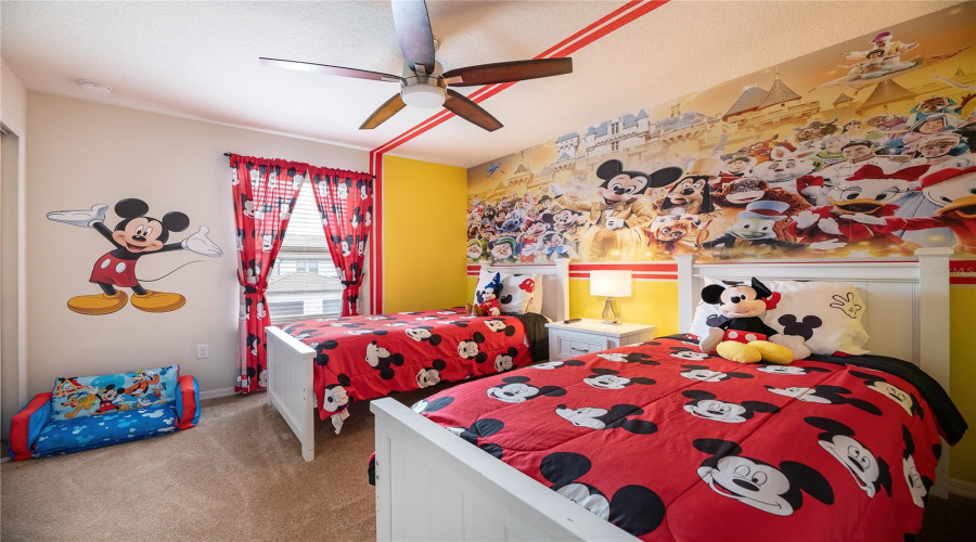 KISSIMMEE, Florida 34747, 4 Bedrooms Bedrooms, ,3 BathroomsBathrooms,Residential,For Sale,RHODES,0,MFRS5145124