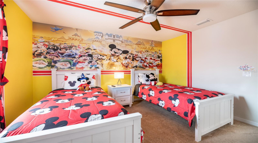 KISSIMMEE, Florida 34747, 4 Bedrooms Bedrooms, ,3 BathroomsBathrooms,Residential,For Sale,RHODES,0,MFRS5145124