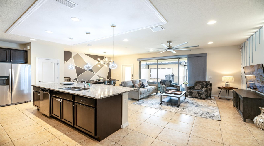 KISSIMMEE, Florida 34747, 4 Bedrooms Bedrooms, ,3 BathroomsBathrooms,Residential,For Sale,RHODES,0,MFRS5145124