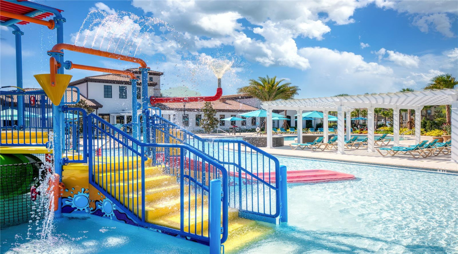 KISSIMMEE, Florida 34747, 4 Bedrooms Bedrooms, ,3 BathroomsBathrooms,Residential,For Sale,RHODES,0,MFRS5145124