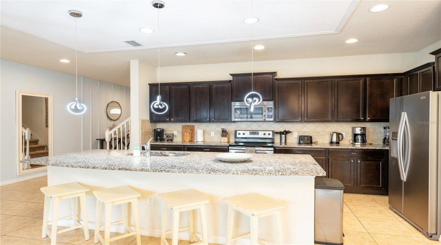 KISSIMMEE, Florida 34747, 4 Bedrooms Bedrooms, ,3 BathroomsBathrooms,Residential,For Sale,RHODES,0,MFRS5145124