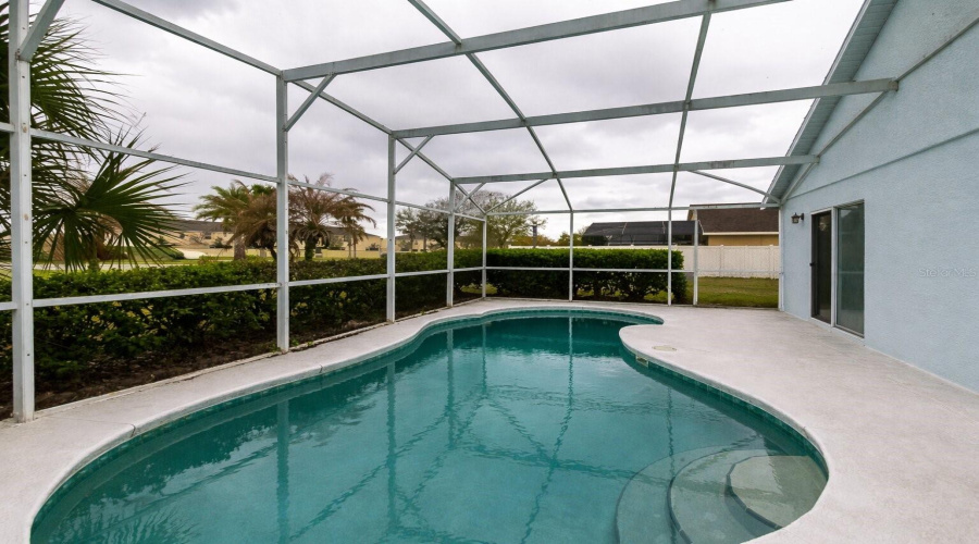 KISSIMMEE, Florida 34746, 4 Bedrooms Bedrooms, ,2 BathroomsBathrooms,Residential,For Sale,EAGLE POINTE,0,MFRA4685123