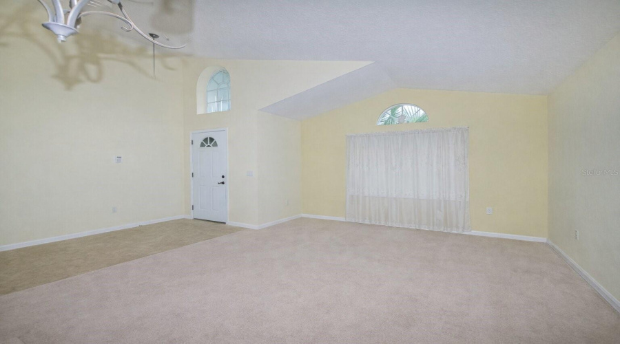 KISSIMMEE, Florida 34746, 4 Bedrooms Bedrooms, ,2 BathroomsBathrooms,Residential,For Sale,EAGLE POINTE,0,MFRA4685123