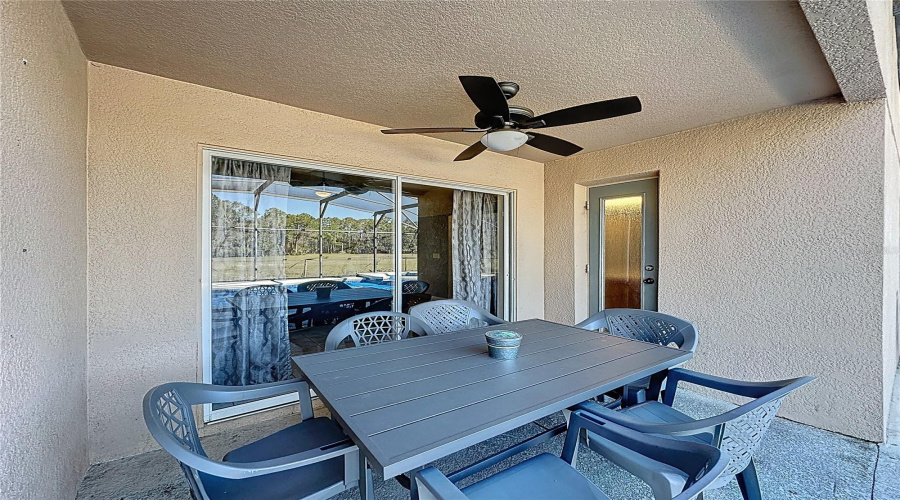 DAVENPORT, Florida 33896, 5 Bedrooms Bedrooms, ,3 BathroomsBathrooms,Residential,For Sale,ROYAL RIDGE,0,MFRS5141777