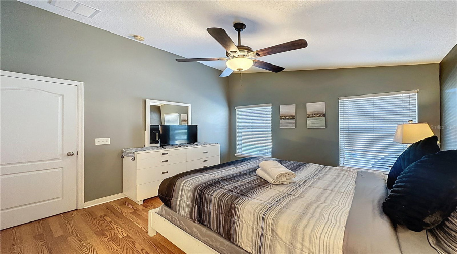 DAVENPORT, Florida 33896, 5 Bedrooms Bedrooms, ,3 BathroomsBathrooms,Residential,For Sale,ROYAL RIDGE,0,MFRS5141777