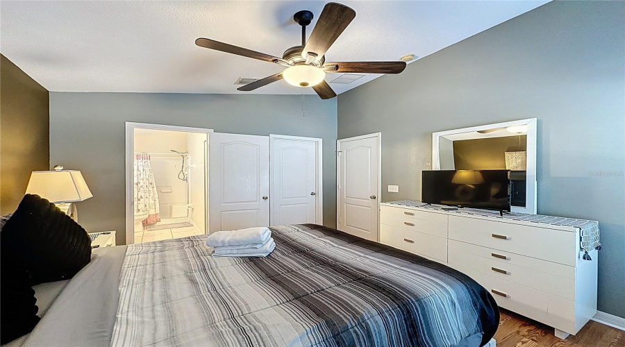 DAVENPORT, Florida 33896, 5 Bedrooms Bedrooms, ,3 BathroomsBathrooms,Residential,For Sale,ROYAL RIDGE,0,MFRS5141777