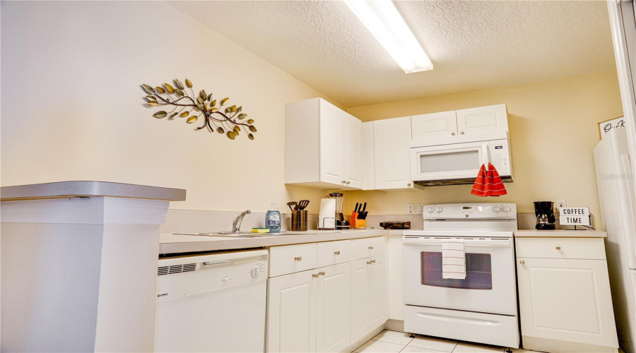 KISSIMMEE, Florida 34747, 3 Bedrooms Bedrooms, ,2 BathroomsBathrooms,Residential,For Sale,GRAND PALMS,0,MFRO6379676