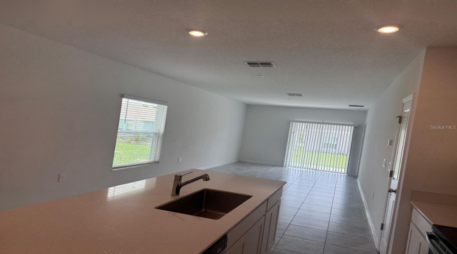 DAVENPORT, Florida 33837, 3 Bedrooms Bedrooms, ,2 BathroomsBathrooms,Residential,For Sale,AQUIFER,0,MFRO6379872