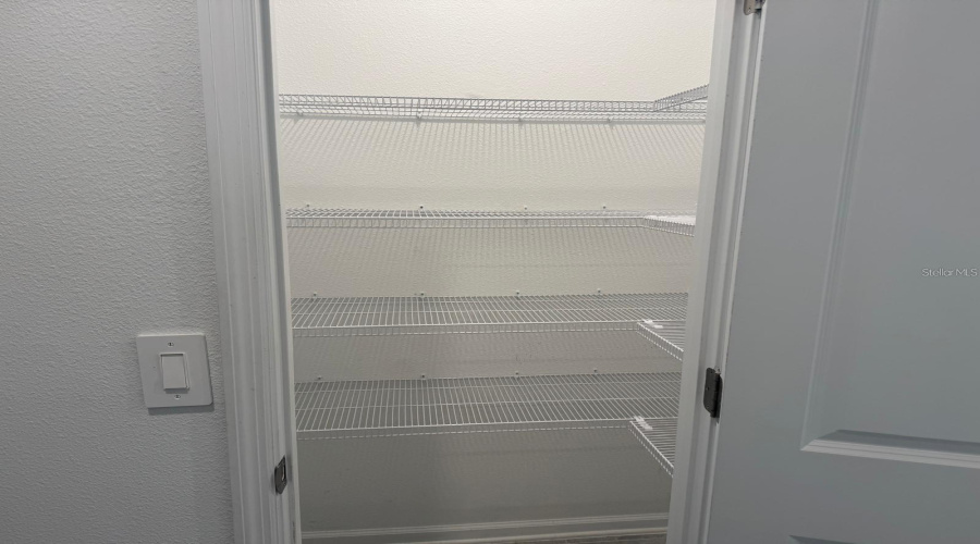 DAVENPORT, Florida 33837, 3 Bedrooms Bedrooms, ,2 BathroomsBathrooms,Residential,For Sale,AQUIFER,0,MFRO6379872