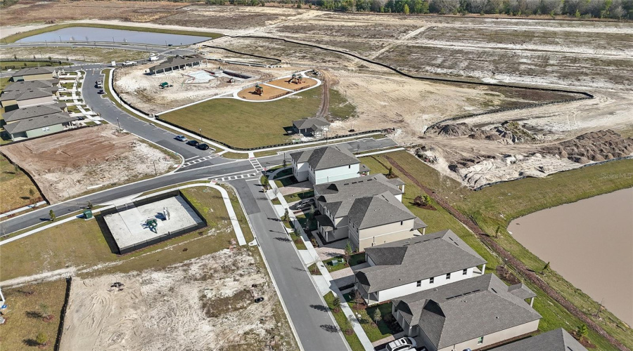 KISSIMMEE, Florida 34746, 3 Bedrooms Bedrooms, ,2 BathroomsBathrooms,Residential,For Sale,BROADWING,0,MFRO6387793