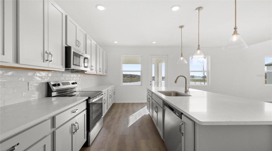 KISSIMMEE, Florida 34746, 3 Bedrooms Bedrooms, ,2 BathroomsBathrooms,Residential,For Sale,BROADWING,0,MFRO6387796