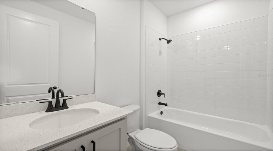 KISSIMMEE, Florida 34746, 3 Bedrooms Bedrooms, ,2 BathroomsBathrooms,Residential,For Sale,BROADWING,0,MFRO6387798