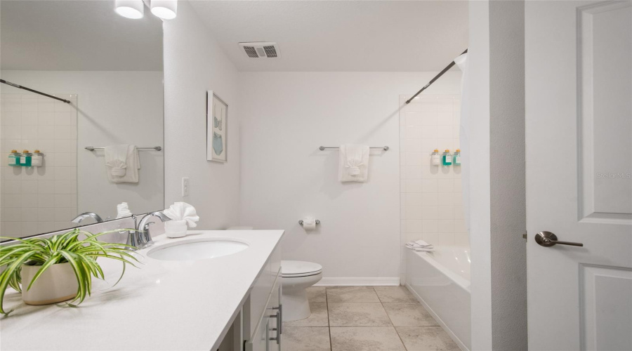 KISSIMMEE, Florida 34746, 3 Bedrooms Bedrooms, ,2 BathroomsBathrooms,Residential,For Sale,PARADOX,0,MFRO6368427