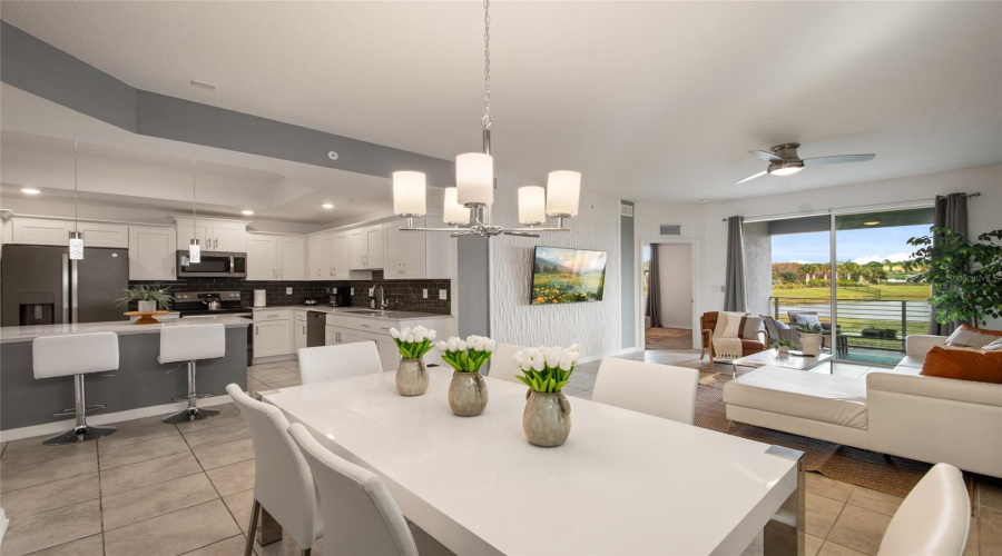 KISSIMMEE, Florida 34746, 3 Bedrooms Bedrooms, ,2 BathroomsBathrooms,Residential,For Sale,PARADOX,0,MFRO6368427