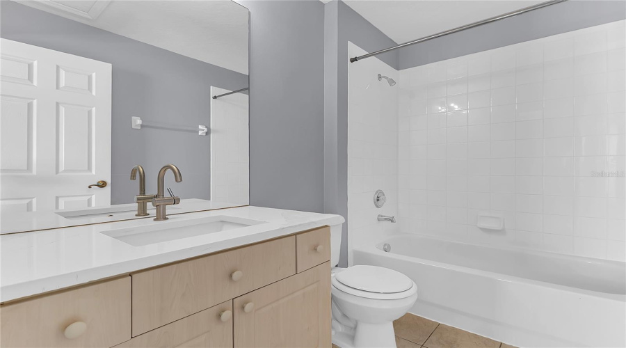 KISSIMMEE, Florida 34747, 3 Bedrooms Bedrooms, ,3 BathroomsBathrooms,Residential,For Sale,SILVER PALM,0,MFRO6388364