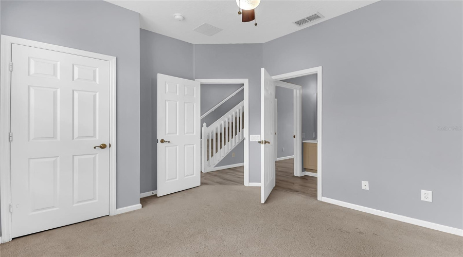 KISSIMMEE, Florida 34747, 3 Bedrooms Bedrooms, ,3 BathroomsBathrooms,Residential,For Sale,SILVER PALM,0,MFRO6388364