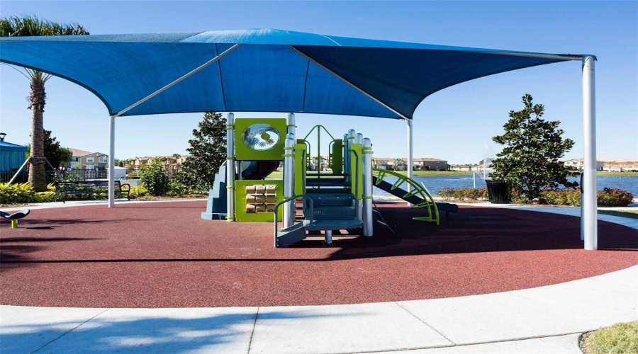 KISSIMMEE, Florida 34747, 8 Bedrooms Bedrooms, ,6 BathroomsBathrooms,Residential,For Sale,LUXOR,0,MFRO6388392