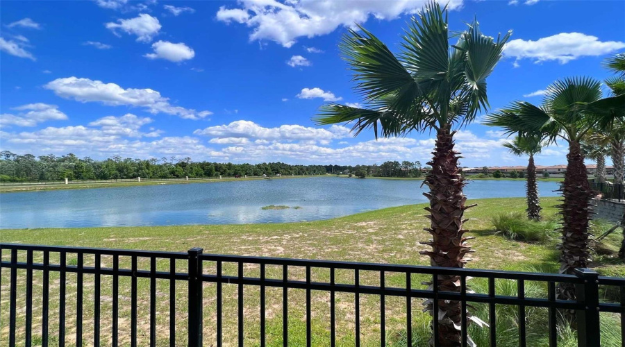 KISSIMMEE, Florida 34747, 8 Bedrooms Bedrooms, ,6 BathroomsBathrooms,Residential,For Sale,LUXOR,0,MFRO6388392