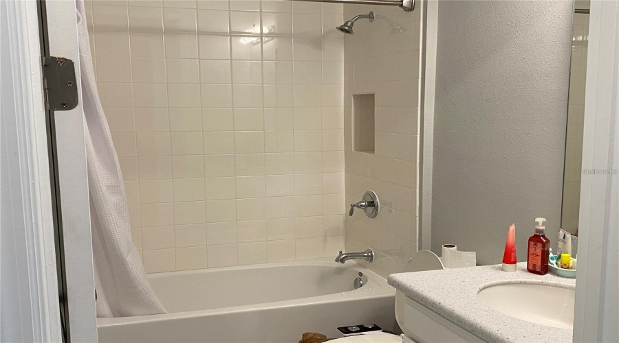 KISSIMMEE, Florida 34746, 4 Bedrooms Bedrooms, ,2 BathroomsBathrooms,Residential,For Sale,CARRICK BEND DRIVE,0,MFRO6388354