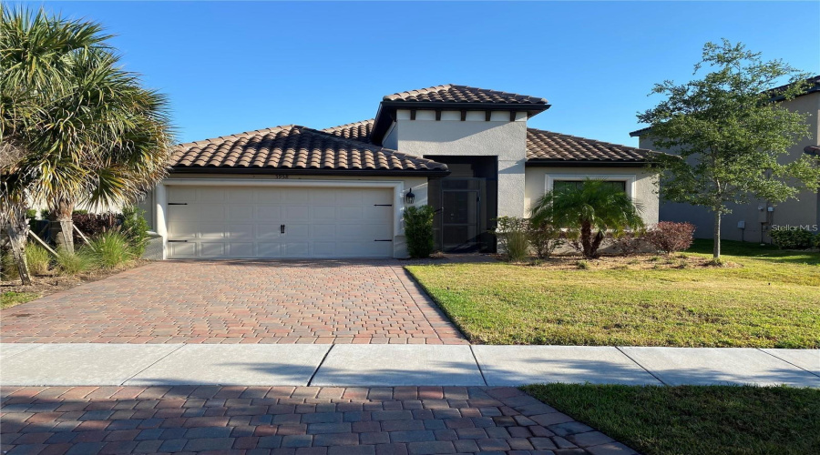 KISSIMMEE, Florida 34746, 4 Bedrooms Bedrooms, ,2 BathroomsBathrooms,Residential,For Sale,CARRICK BEND DRIVE,0,MFRO6388354
