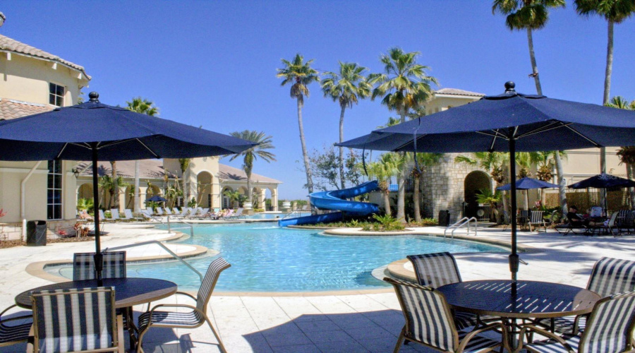 KISSIMMEE, Florida 34746, 4 Bedrooms Bedrooms, ,2 BathroomsBathrooms,Residential,For Sale,CARRICK BEND DRIVE,0,MFRO6388354