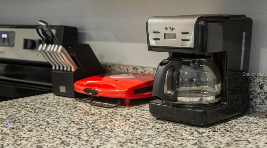 KISSIMMEE, Florida 34747, 4 Bedrooms Bedrooms, ,3 BathroomsBathrooms,Residential,For Sale,MARKER,0,MFRO6329689