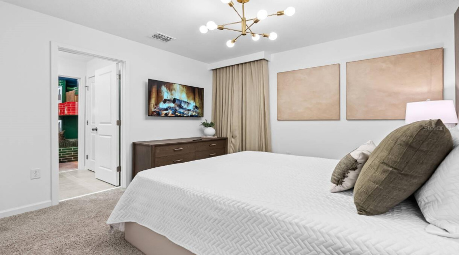 DAVENPORT, Florida 33897, 9 Bedrooms Bedrooms, ,6 BathroomsBathrooms,Residential,For Sale,BREEZE MIST,0,MFRO6387043