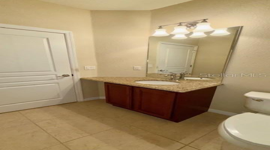 DAVENPORT, Florida 33896, 2 Bedrooms Bedrooms, ,2 BathroomsBathrooms,Residential,For Sale,BELLA TIERRA,0,MFRO6387679