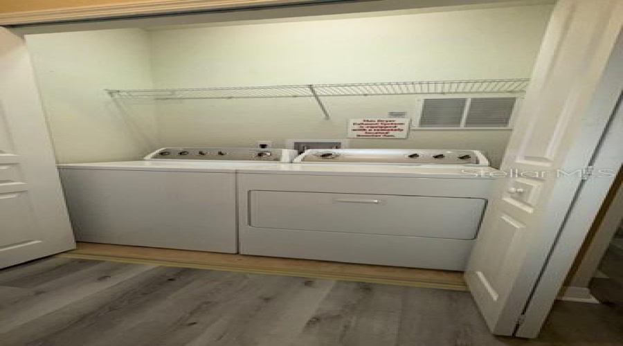 DAVENPORT, Florida 33896, 2 Bedrooms Bedrooms, ,2 BathroomsBathrooms,Residential,For Sale,BELLA TIERRA,0,MFRO6387679