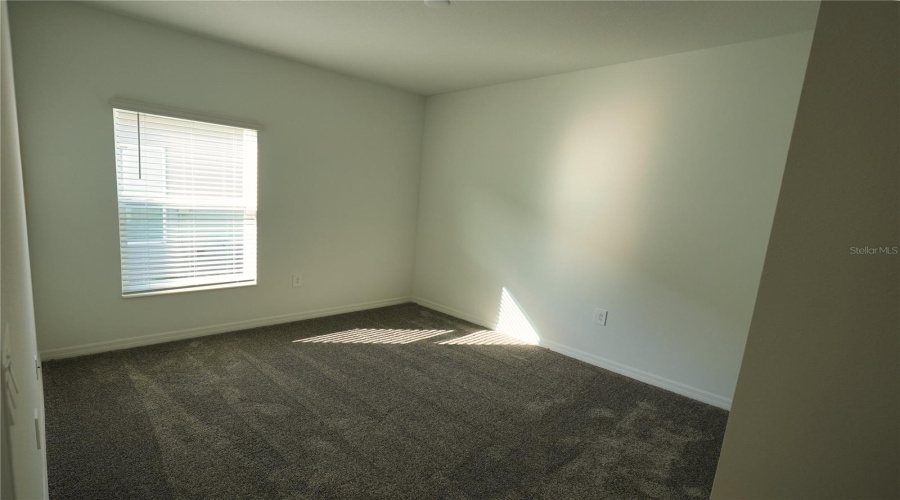 KISSIMMEE, Florida 34746, 3 Bedrooms Bedrooms, ,2 BathroomsBathrooms,Residential,For Sale,BABBLING BROOK,0,MFRO6387928