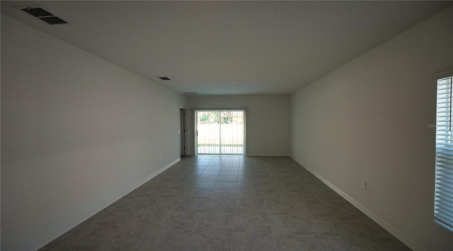 KISSIMMEE, Florida 34746, 3 Bedrooms Bedrooms, ,2 BathroomsBathrooms,Residential,For Sale,BABBLING BROOK,0,MFRO6387928