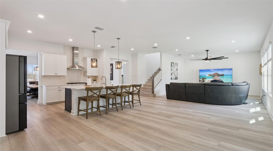 KISSIMMEE, Florida 34747, 6 Bedrooms Bedrooms, ,4 BathroomsBathrooms,Residential,For Sale,ESTUARY LAKE,0,MFRO6388282