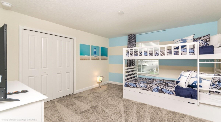 DAVENPORT, Florida 33896, 5 Bedrooms Bedrooms, ,4 BathroomsBathrooms,Residential,For Sale,STINGER,0,MFRO6388447