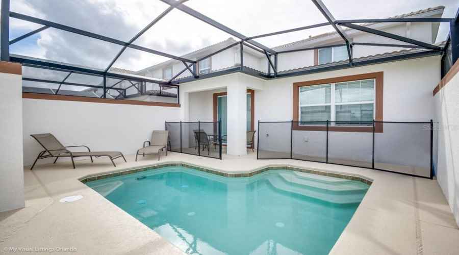 DAVENPORT, Florida 33896, 5 Bedrooms Bedrooms, ,4 BathroomsBathrooms,Residential,For Sale,STINGER,0,MFRO6388447