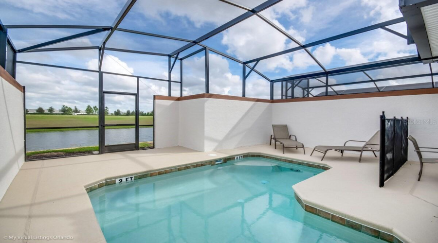 DAVENPORT, Florida 33896, 5 Bedrooms Bedrooms, ,4 BathroomsBathrooms,Residential,For Sale,STINGER,0,MFRO6388447