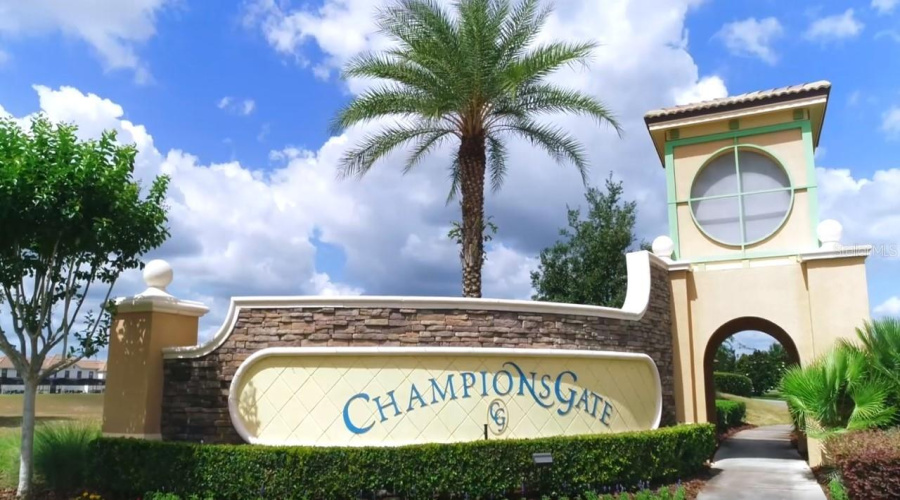 DAVENPORT, Florida 33896, 5 Bedrooms Bedrooms, ,4 BathroomsBathrooms,Residential,For Sale,STINGER,0,MFRO6388447