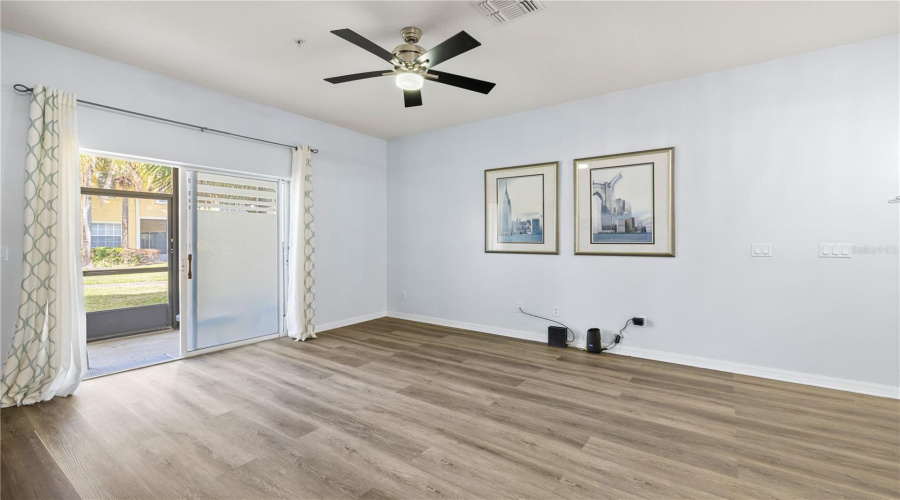 KISSIMMEE, Florida 34747, 3 Bedrooms Bedrooms, ,2 BathroomsBathrooms,Residential,For Sale,BLISS,0,MFRO6388497