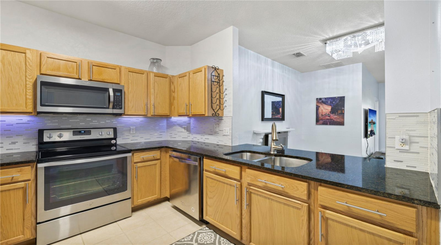 KISSIMMEE, Florida 34747, 3 Bedrooms Bedrooms, ,2 BathroomsBathrooms,Residential,For Sale,BLISS,0,MFRO6388497