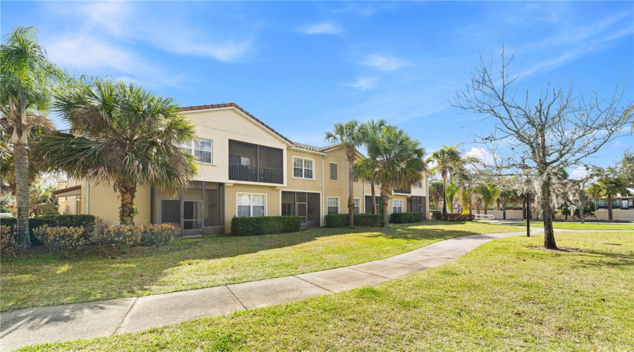 KISSIMMEE, Florida 34747, 3 Bedrooms Bedrooms, ,2 BathroomsBathrooms,Residential,For Sale,BLISS,0,MFRO6388497