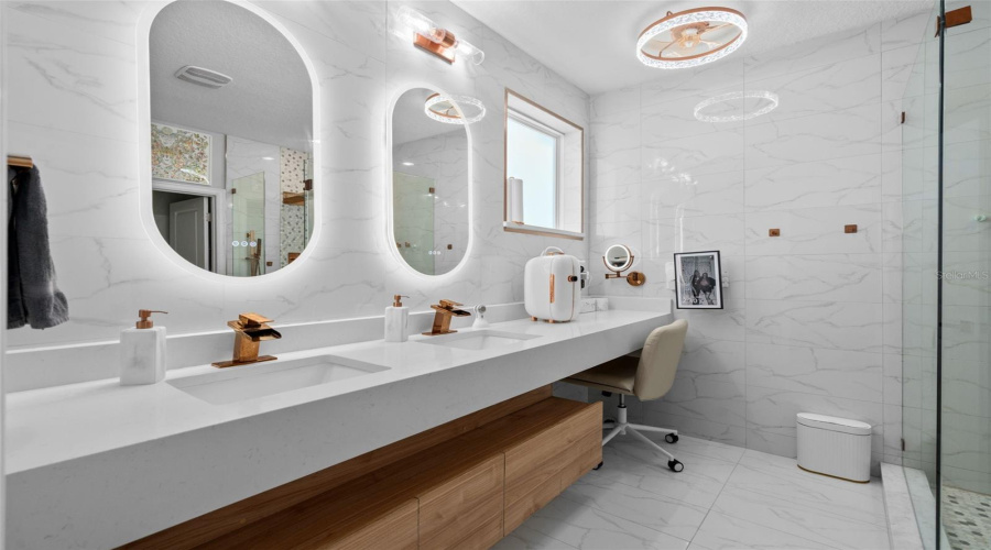 KISSIMMEE, Florida 34746, 3 Bedrooms Bedrooms, ,2 BathroomsBathrooms,Residential,For Sale,SATIRE,0,MFRO6388437