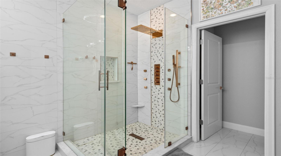 KISSIMMEE, Florida 34746, 3 Bedrooms Bedrooms, ,2 BathroomsBathrooms,Residential,For Sale,SATIRE,0,MFRO6388437