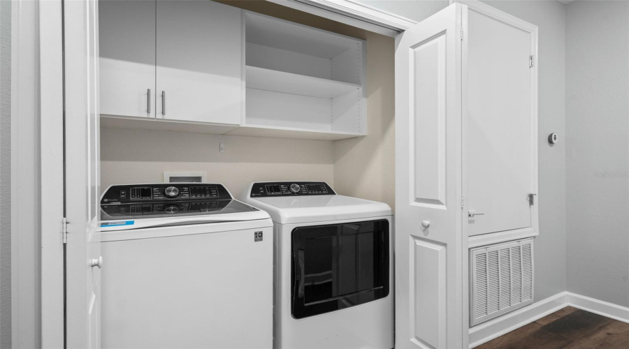 KISSIMMEE, Florida 34746, 3 Bedrooms Bedrooms, ,2 BathroomsBathrooms,Residential,For Sale,SATIRE,0,MFRO6388437