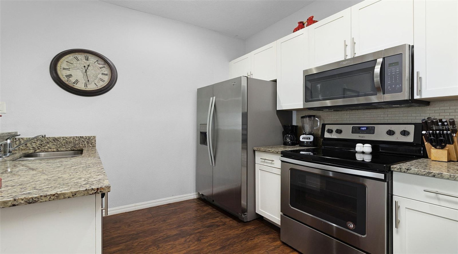 KISSIMMEE, Florida 34747, 3 Bedrooms Bedrooms, ,2 BathroomsBathrooms,Residential,For Sale,OYSTER,0,MFRO6388134