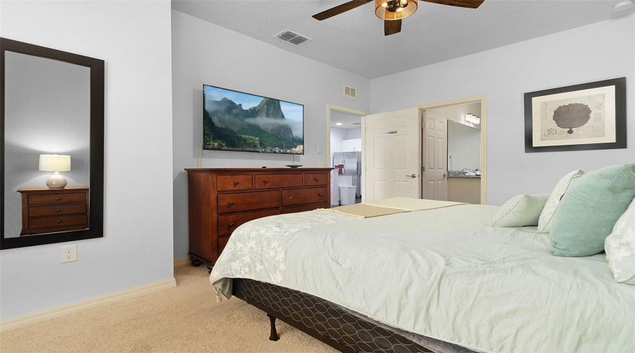 KISSIMMEE, Florida 34747, 3 Bedrooms Bedrooms, ,2 BathroomsBathrooms,Residential,For Sale,OYSTER,0,MFRO6388134