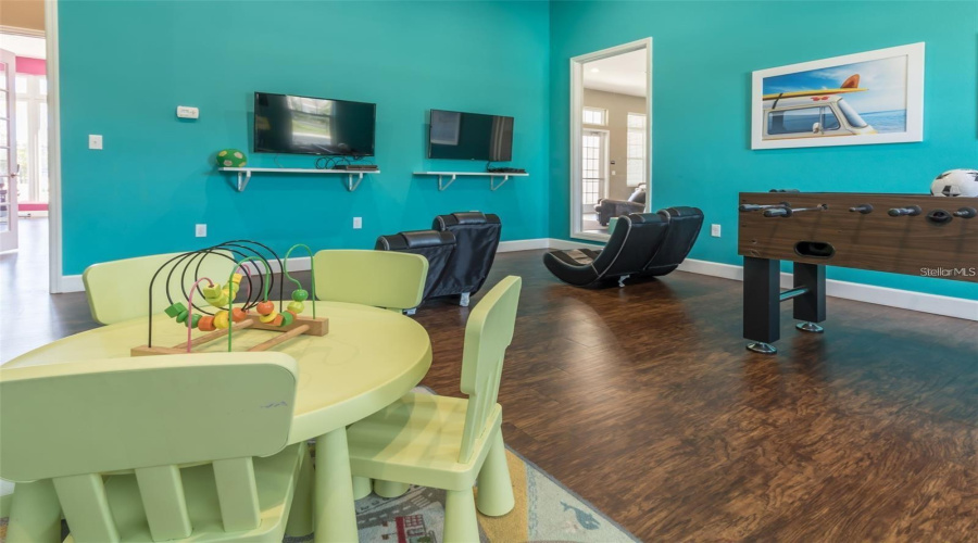 KISSIMMEE, Florida 34747, 3 Bedrooms Bedrooms, ,2 BathroomsBathrooms,Residential,For Sale,OYSTER,0,MFRO6388134